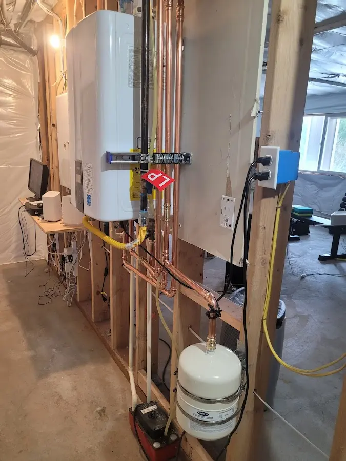 Licensed plumber repairing a kitchen sink in Cairo