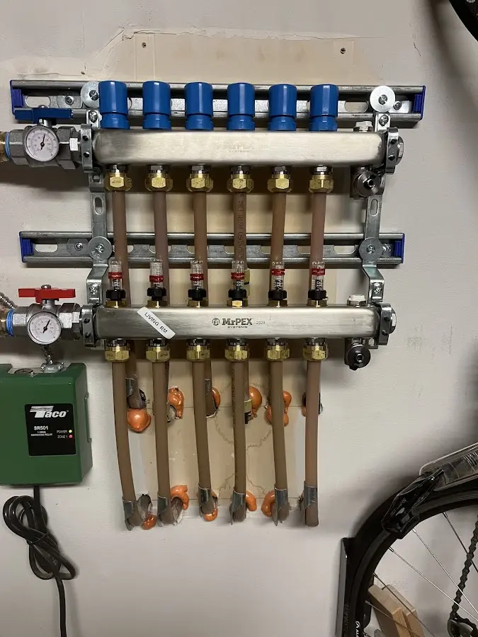 Plumber performing Water Heater Repair at a residential property in Cairo